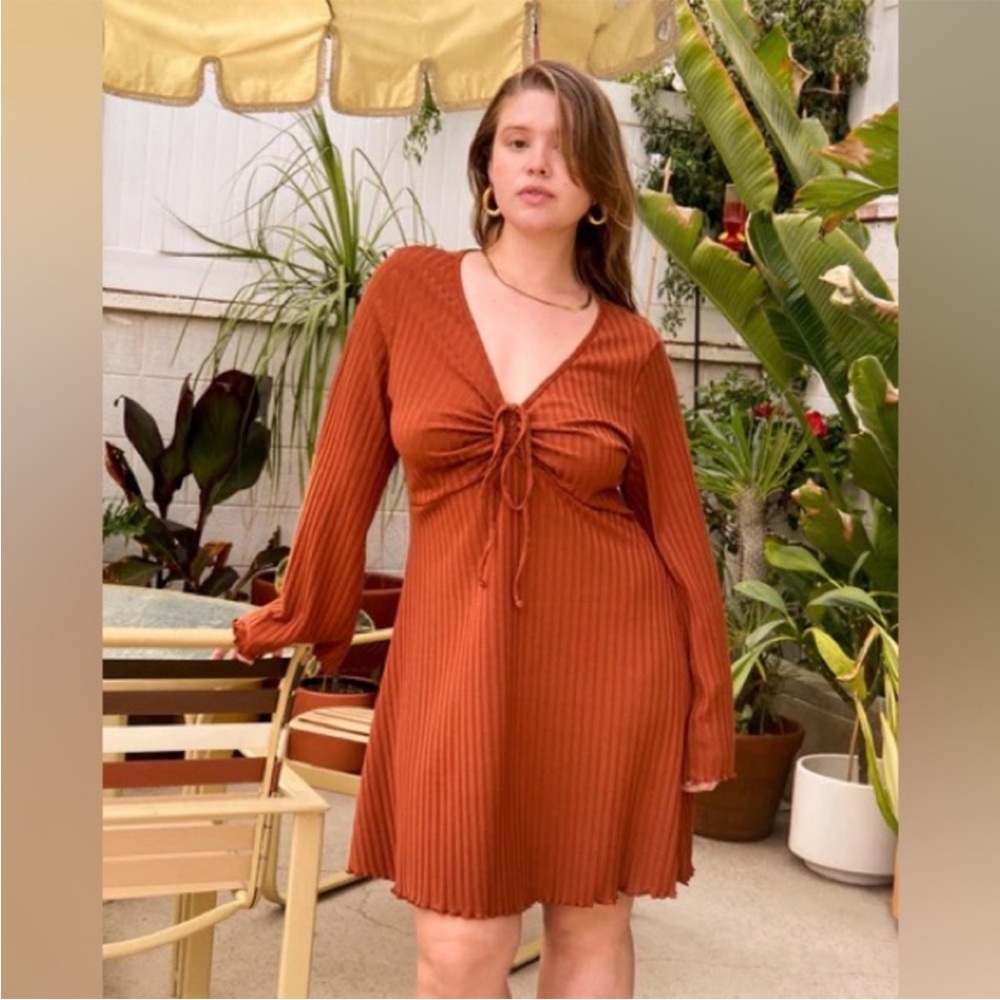 Lisa Says Gah Ribbed Brown Cognac V Neck Long Sleeve Penelope Dress Sz. S